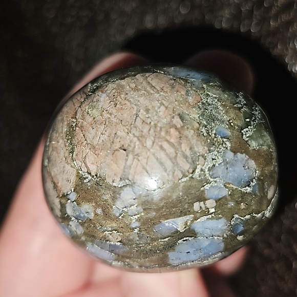 Que sera stone skull2 inches - Picture 4 of 5